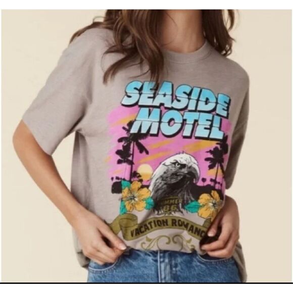 🌸 🌴Spell & The Gypsy Collective Graphic Tee “SEASIDE MOTEL” -NWT-Size Large - Picture 1 of 5